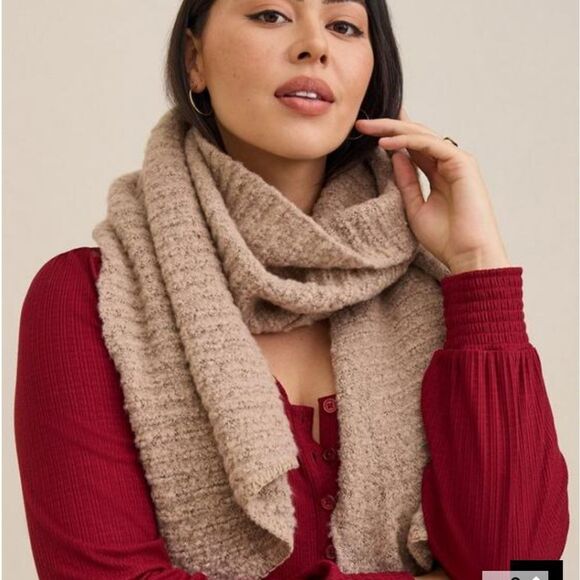 Torrid Cozy Scarf New - Picture 1 of 4